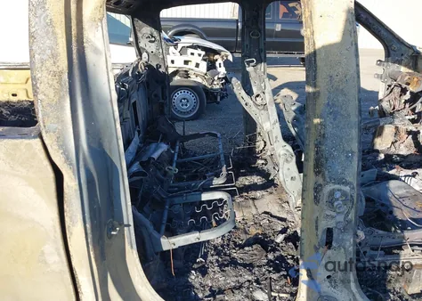 2020 Chevrolet Silverado 1500 4Wd Standard Bed Lt from USA, damaged, VIN 1GCRYDEDXLZ249487